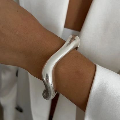 en argent ce bracelet tendance 2025 