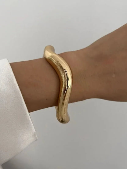 Bracelet femme tendance – L’élégance audacieuse en version XXL - Innocent - Seduction