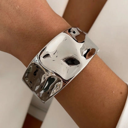 Bracelet femme tendance – Vibe gold, allure rebelle - Innocent - Seduction