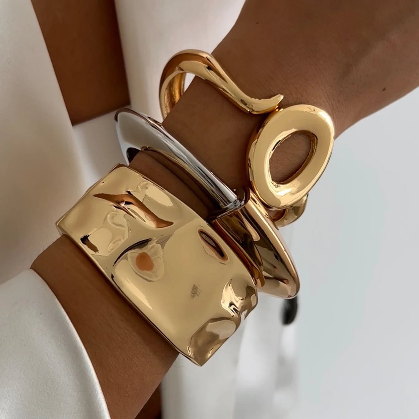 Bracelet femme tendance – Vibe gold, allure rebelle - Innocent - Seduction