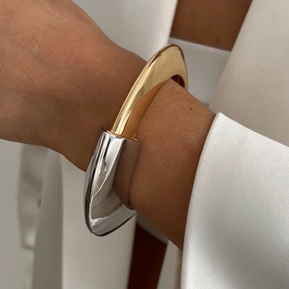 Bracelet femme tendance – Vibe gold, allure rebelle - Innocent - Seduction