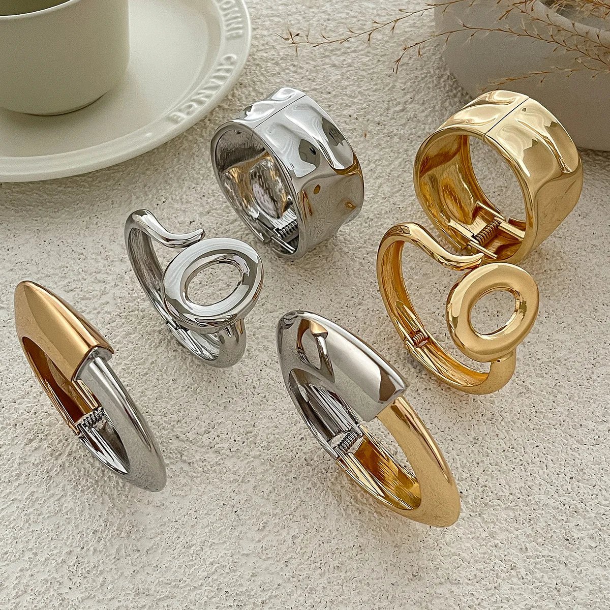 Bracelet femme tendance – Vibe gold, allure rebelle - Innocent - Seduction