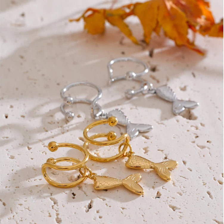 ear cuff pour compléter un look de soirée chic 